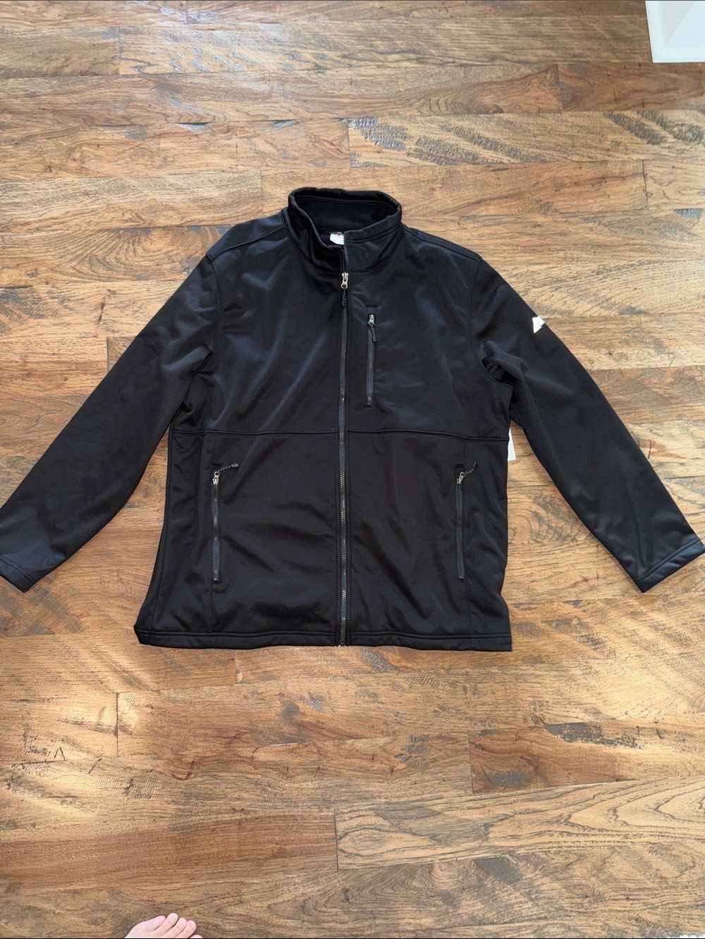 Men’s Softshell Jacket Black NWT size XL